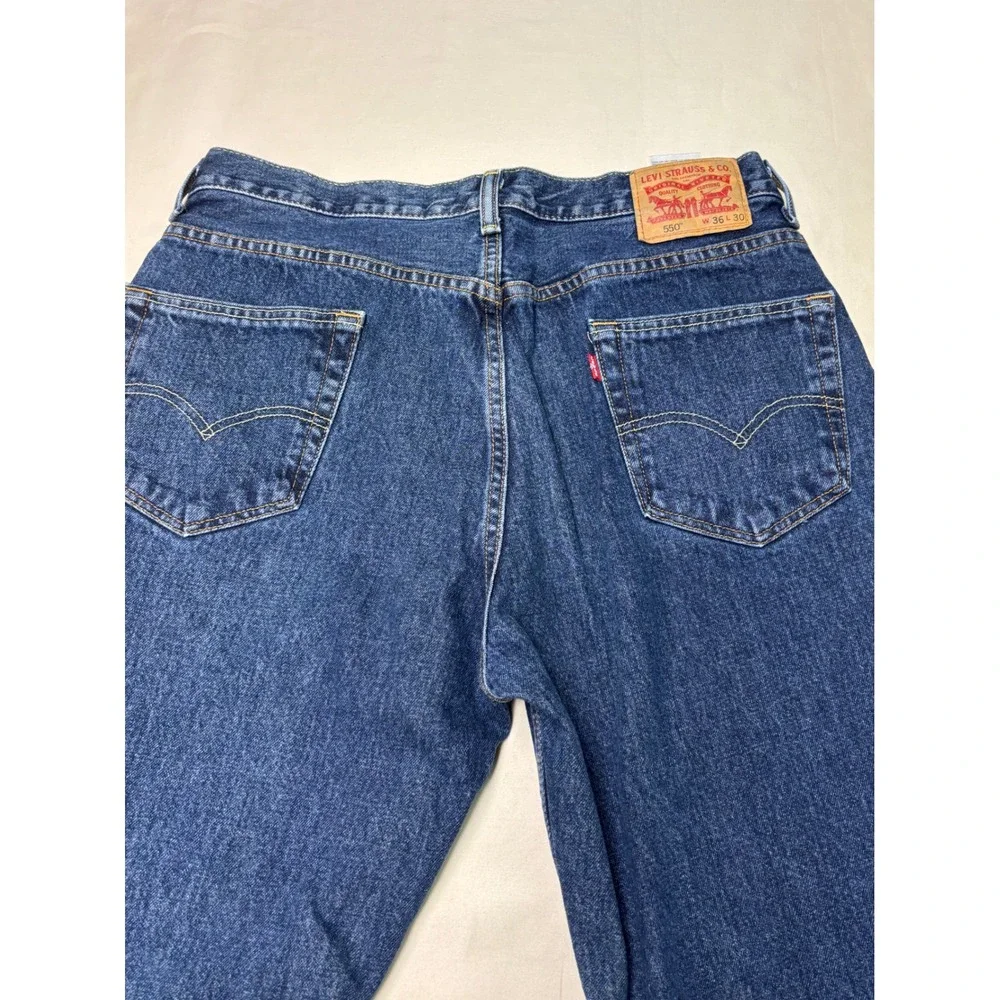 Levi's 550 Relaxed Fit Dark Wash Denim Jeans Mens W36‎ L30